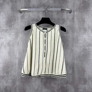 🚩steal authentic Chanel Cream and Black Striped Tank Top